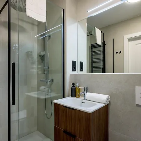 Rentplanet - Braniborska 74 Apartamento *