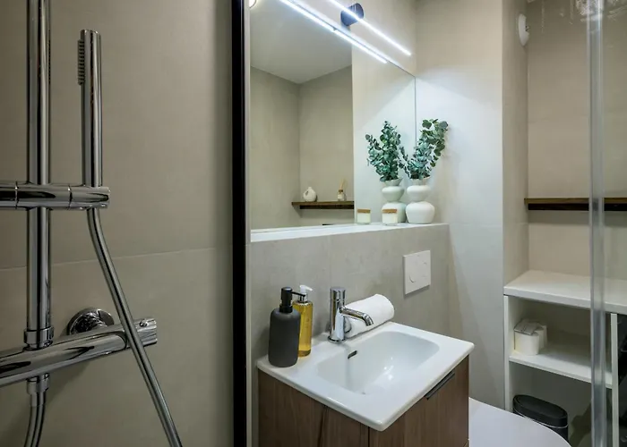 Rentplanet - Braniborska 74 Lejlighed *